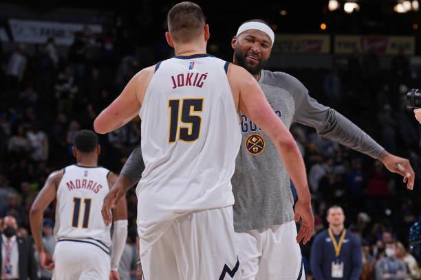 表现出了浓 表现出了浓