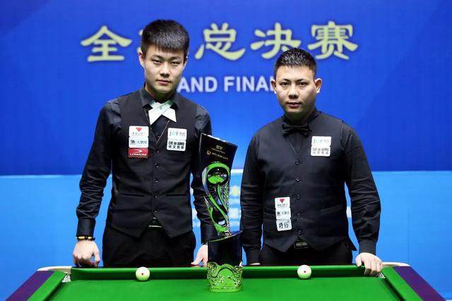 并指出这场 并指出这场