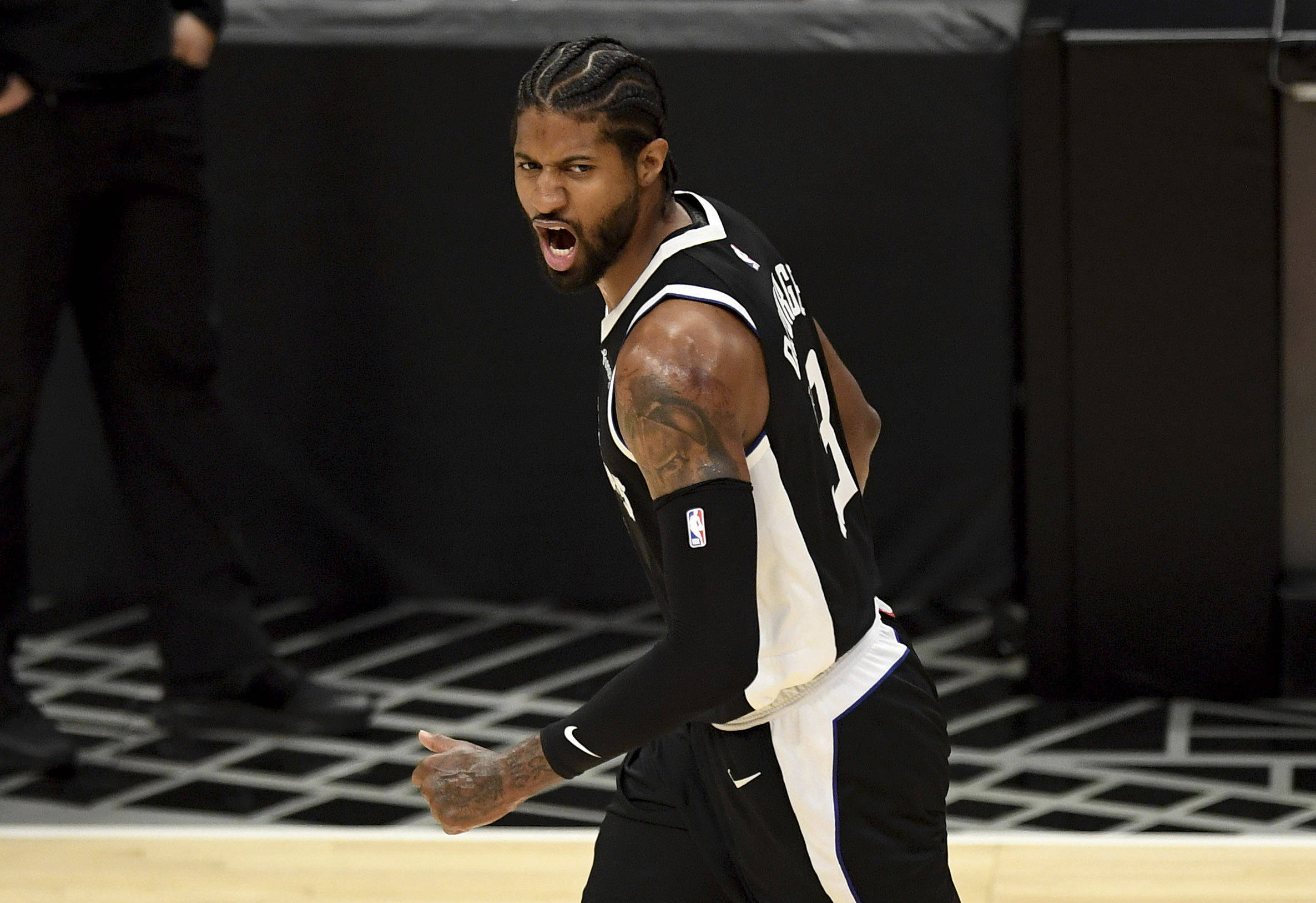 产品都自称 产品都自称